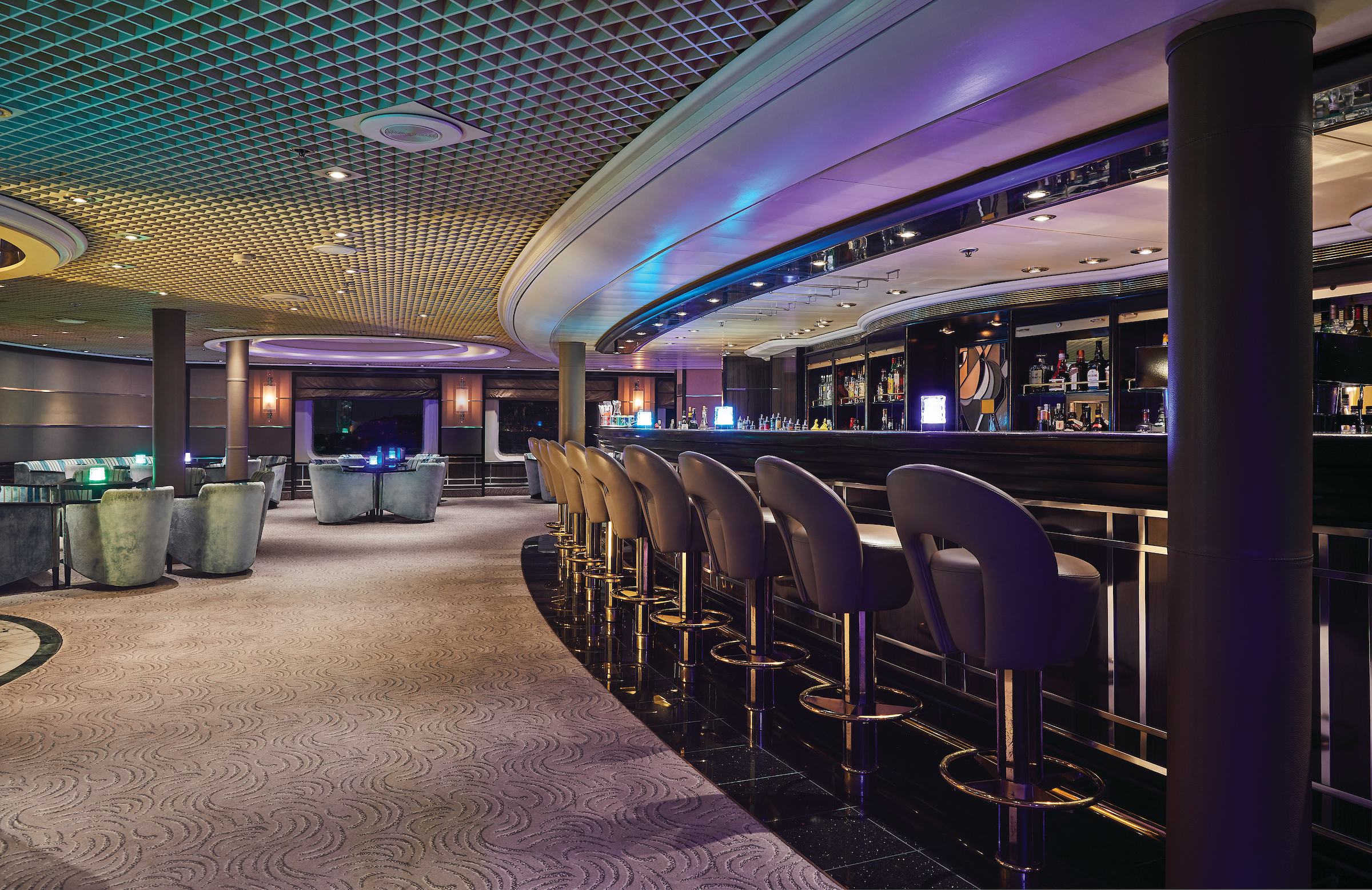 Silversea - Silver Wind - The Bar 1.jpg